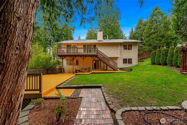 22706 NE 12th Place, Sammamish, WA 98074