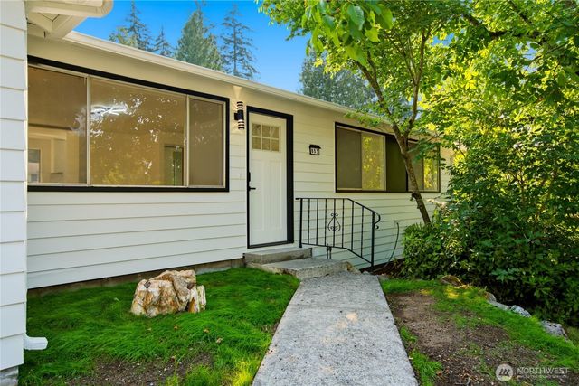 853 S 306th Street, Federal Way, WA 98003