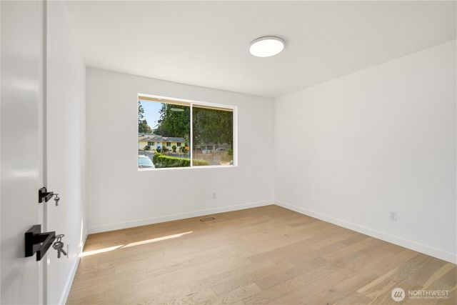 853 S 306th Street, Federal Way, WA 98003