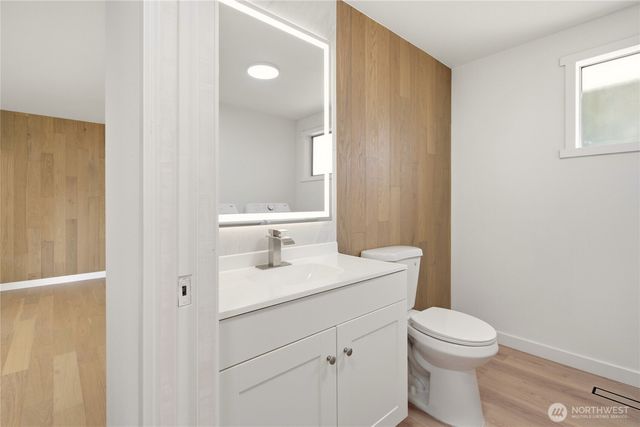 853 S 306th Street, Federal Way, WA 98003
