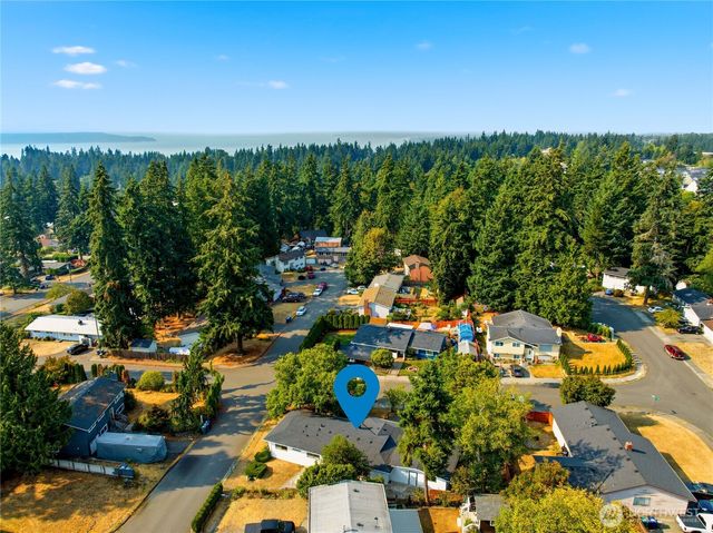853 S 306th Street, Federal Way, WA 98003
