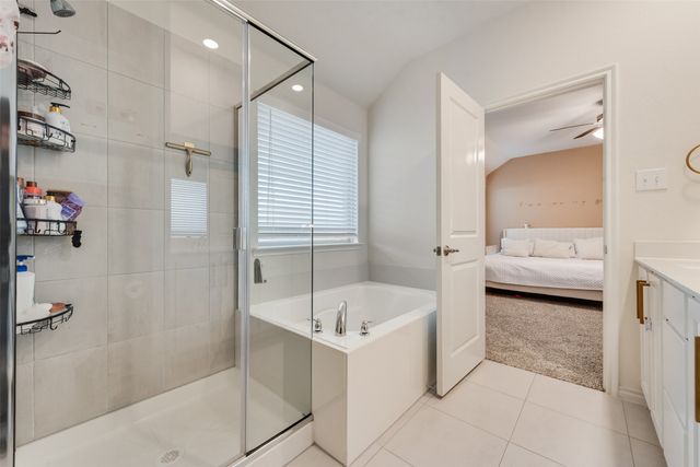 10501 Fountain Gate Street, Aubrey, TX 76227