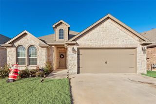 10501 Fountain Gate Street, Aubrey, TX 76227