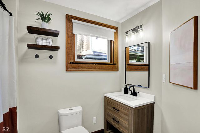 3240 Ruckle Street, Indianapolis, IN 46205