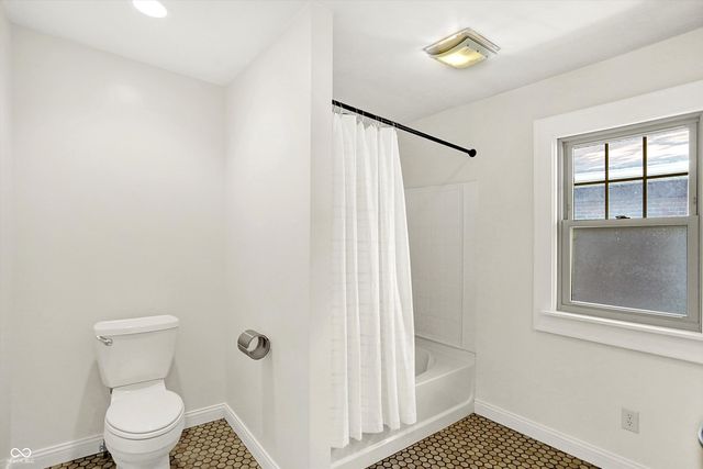 3240 Ruckle Street, Indianapolis, IN 46205