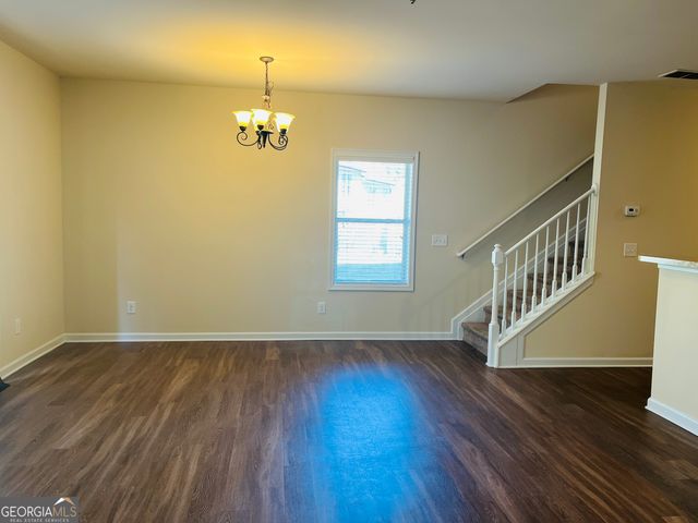 233 Bobbie Way, Woodstock, GA 30189