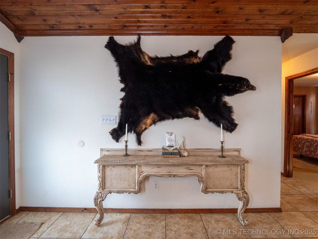 8446 E Greasy Bend Road, Stringtown, OK 74569