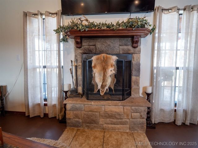 8446 E Greasy Bend Road, Stringtown, OK 74569