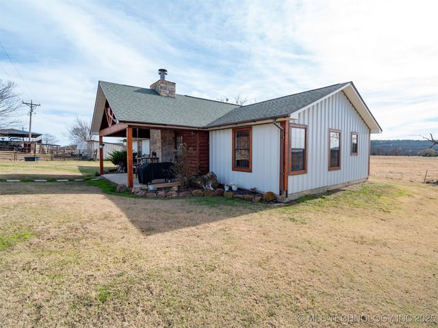 8446 E Greasy Bend Road, Stringtown, OK 74569
