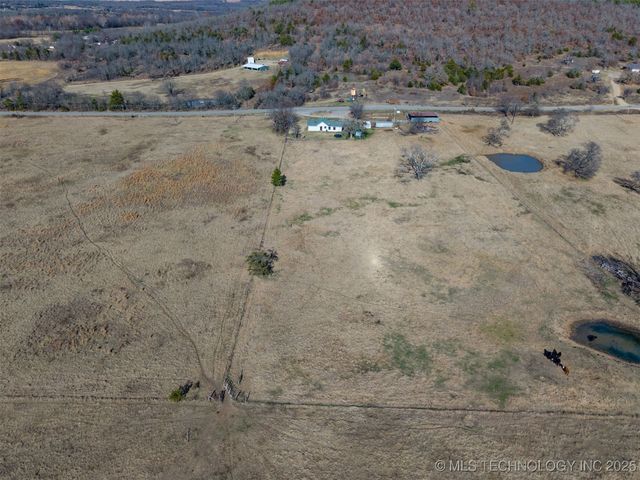 8446 E Greasy Bend Road, Stringtown, OK 74569