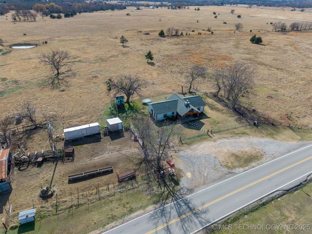 8446 E Greasy Bend Road, Stringtown, OK 74569