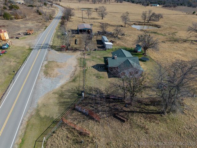 8446 E Greasy Bend Road, Stringtown, OK 74569