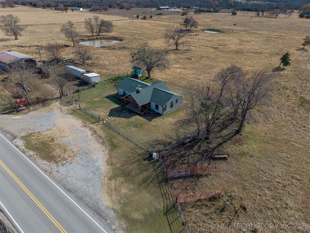 8446 E Greasy Bend Road, Stringtown, OK 74569