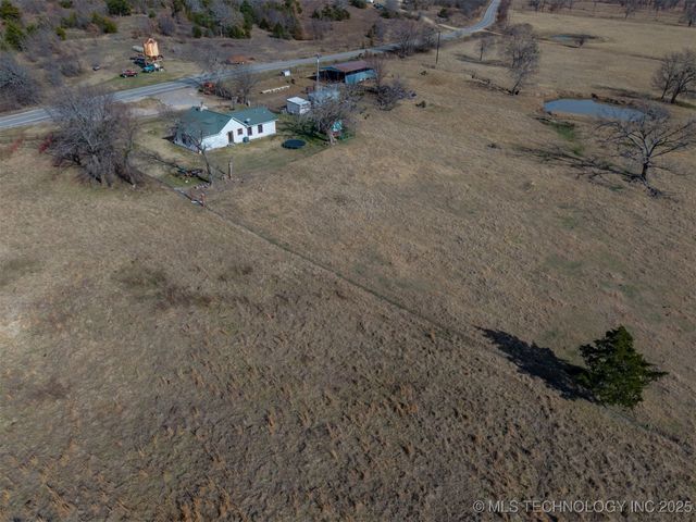 8446 E Greasy Bend Road, Stringtown, OK 74569
