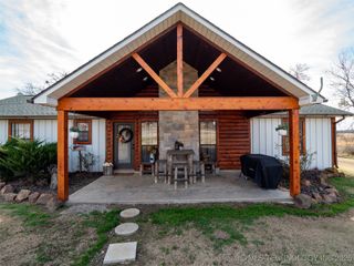 8446 E Greasy Bend Road, Stringtown, OK 74569