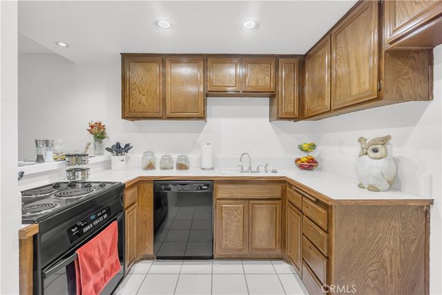3054 Associated 22, Fullerton, CA 92835