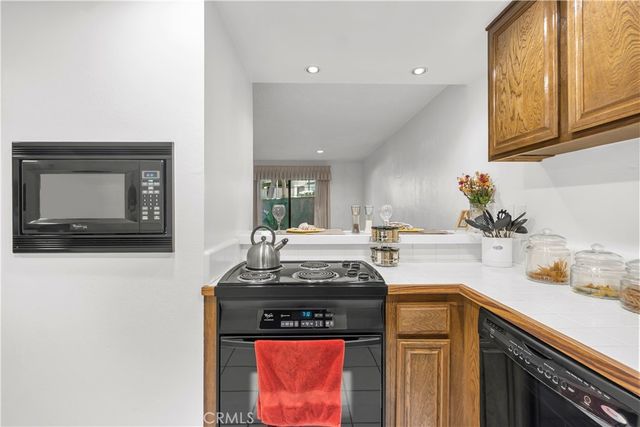 3054 Associated 22, Fullerton, CA 92835
