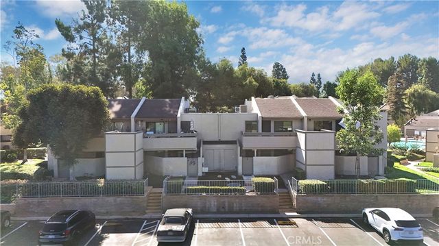 3054 Associated 22, Fullerton, CA 92835