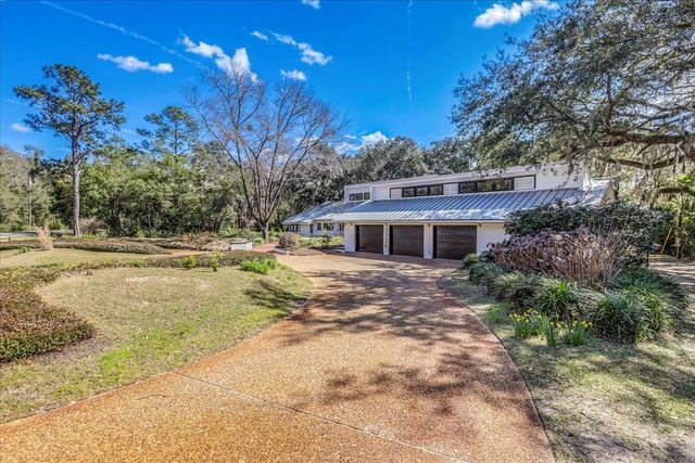 3726 Lakeview Drive, Tallahassee, FL 32310