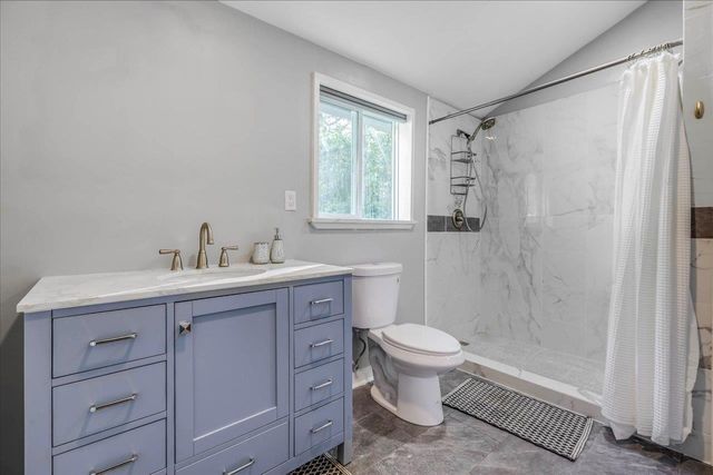 3726 Lakeview Drive, Tallahassee, FL 32310