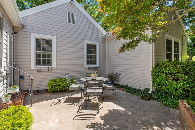 2615 E North Avenue, Anderson, SC 29625