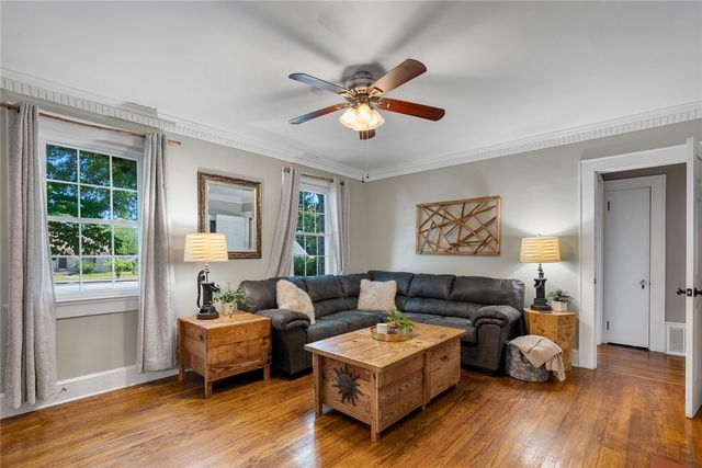 2615 E North Avenue, Anderson, SC 29625