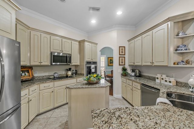 202 Wicklow, Dothan, AL 36303