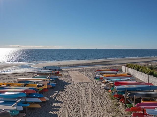 650 South Pine Creek Road, Fairfield, CT 06824