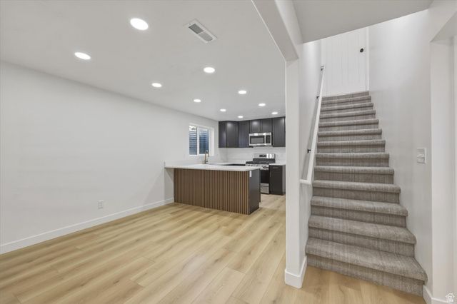 3764 S VALLEY FORGE RD, Magna, UT 84044