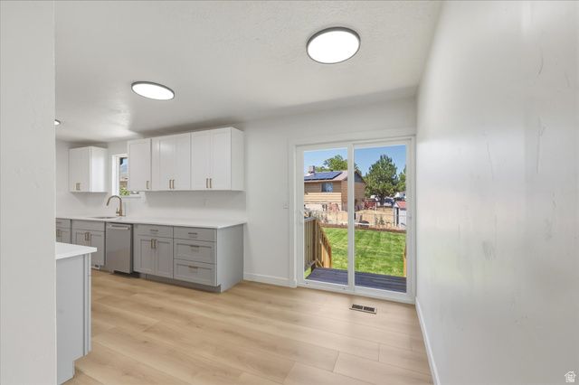 3764 S VALLEY FORGE RD, Magna, UT 84044