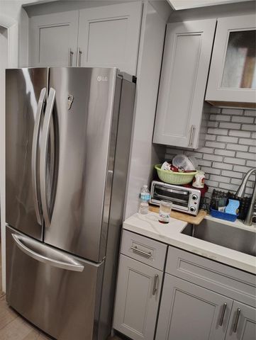 3550 NW 8th Avenue 712, Pompano Beach, FL 33064