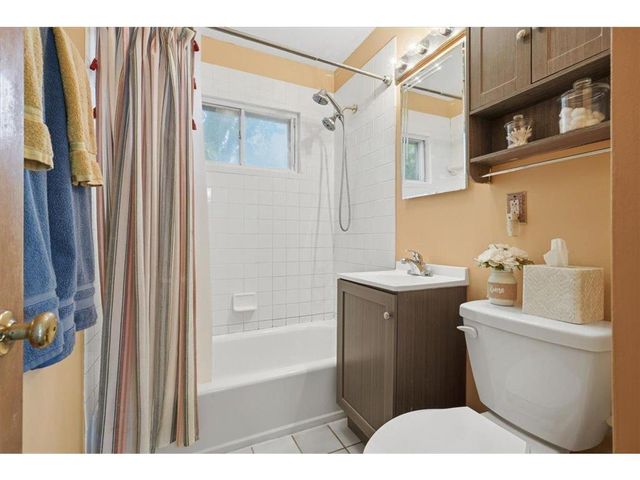9104 Stanlen Road, Saint Louis Park, MN 55426