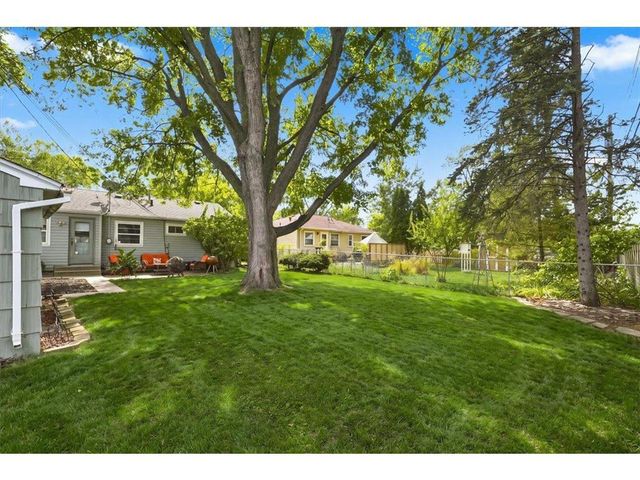 9104 Stanlen Road, Saint Louis Park, MN 55426