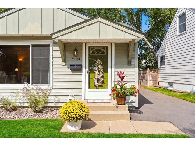 9104 Stanlen Road, Saint Louis Park, MN 55426