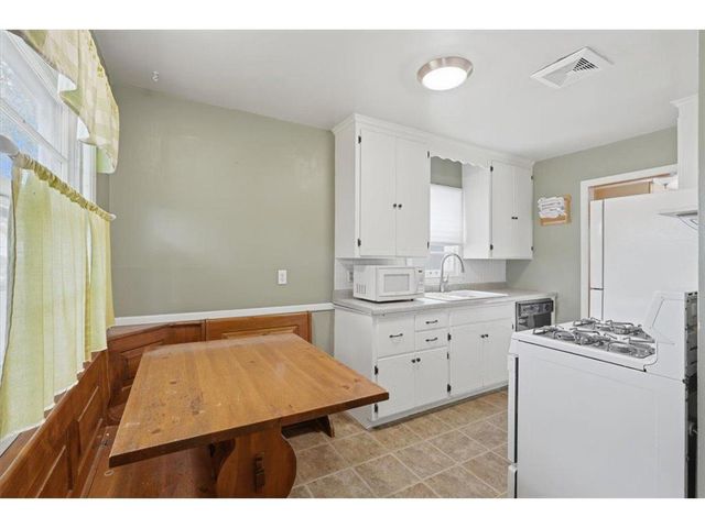 9104 Stanlen Road, Saint Louis Park, MN 55426