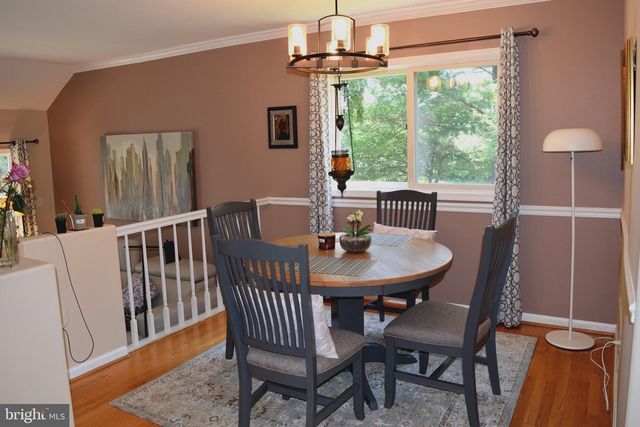 300 PLEASANT KNOLL CT, Newark, DE 19711
