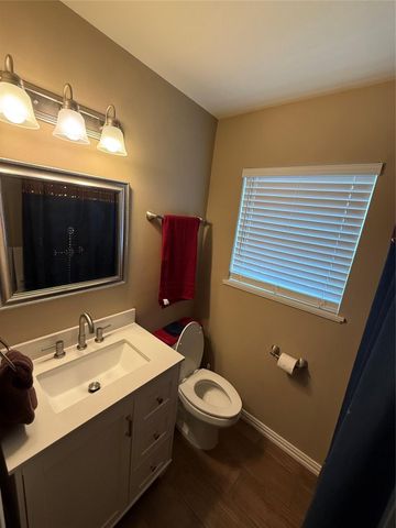 342 Still Forest Street, Liberty, TX 77575