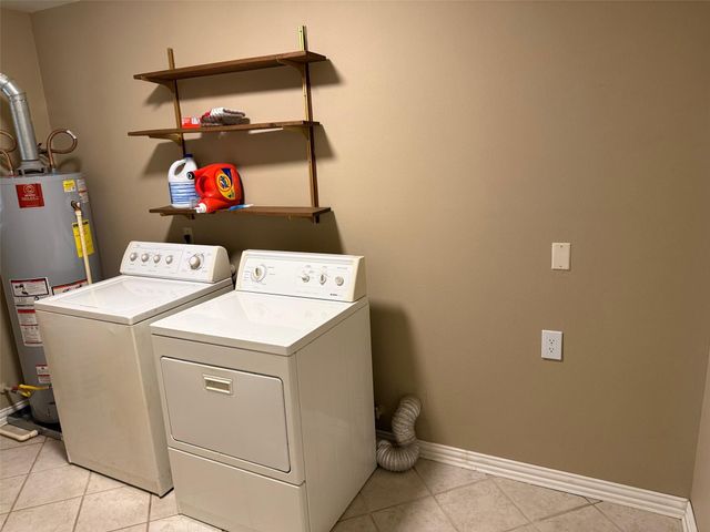 342 Still Forest Street, Liberty, TX 77575