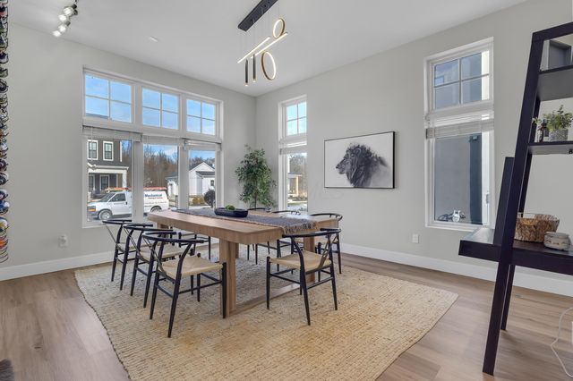 5376 Maple Drive, Lewis Center, OH 43035