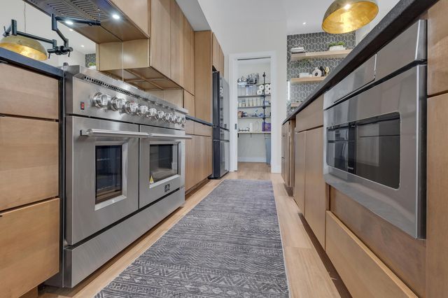 5376 Maple Drive, Lewis Center, OH 43035