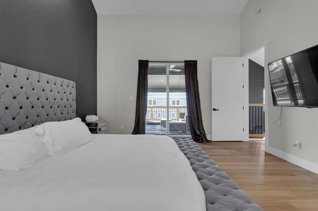 5376 Maple Drive, Lewis Center, OH 43035