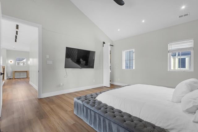 5376 Maple Drive, Lewis Center, OH 43035