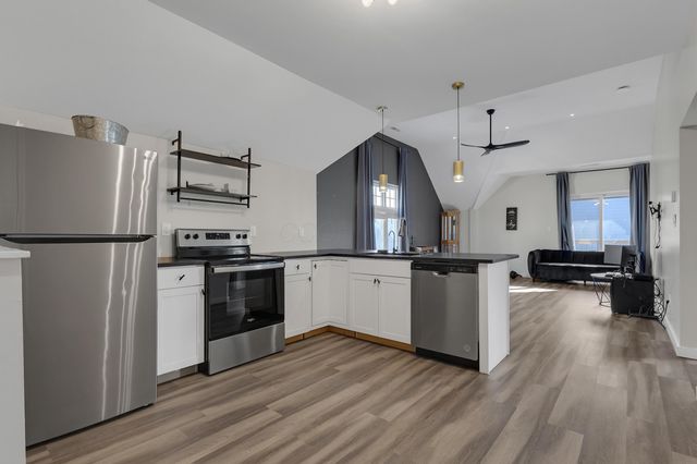 5376 Maple Drive, Lewis Center, OH 43035