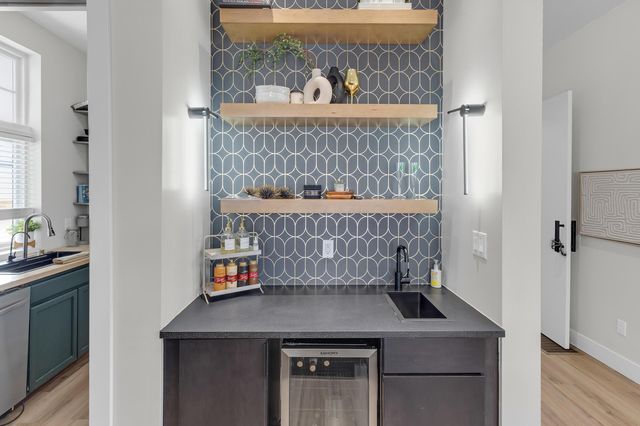 5376 Maple Drive, Lewis Center, OH 43035