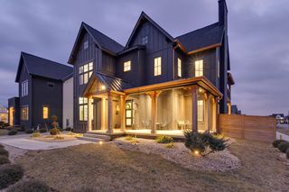 5376 Maple Drive, Lewis Center, OH 43035