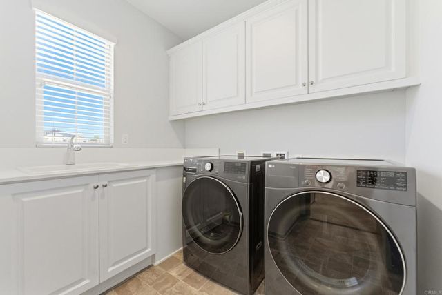 1332 Camino Carmelo, Chula Vista, CA 91913