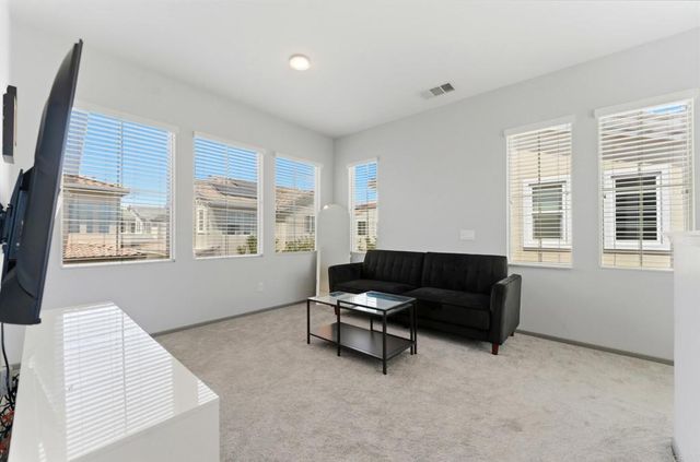1332 Camino Carmelo, Chula Vista, CA 91913
