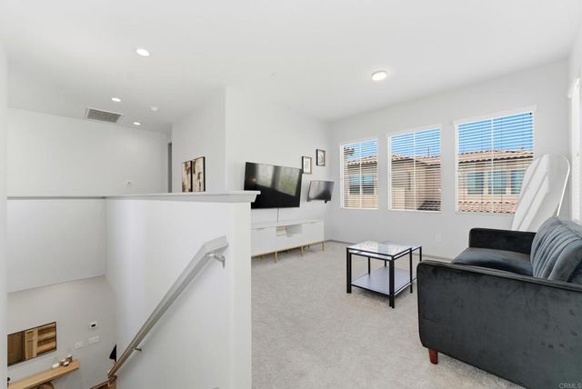 1332 Camino Carmelo, Chula Vista, CA 91913