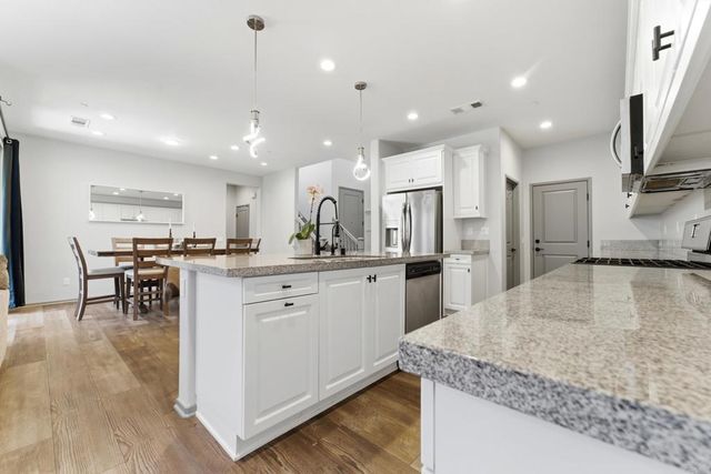 1332 Camino Carmelo, Chula Vista, CA 91913