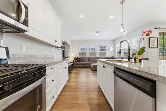 1332 Camino Carmelo, Chula Vista, CA 91913